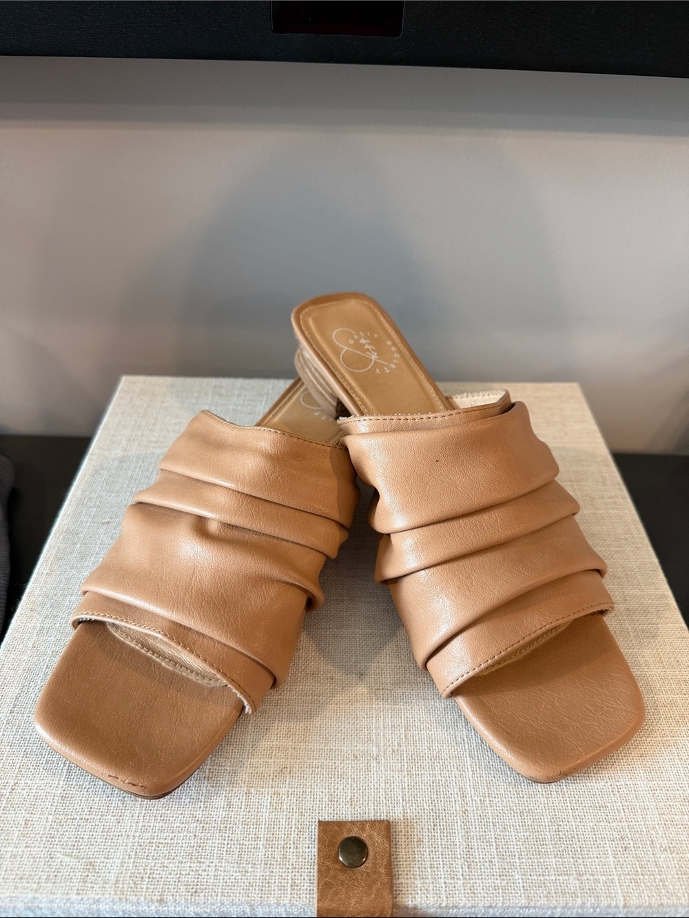Women's Tan Ruched Short Heels